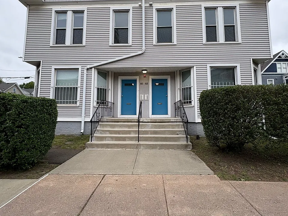 83 Sachem St #3R