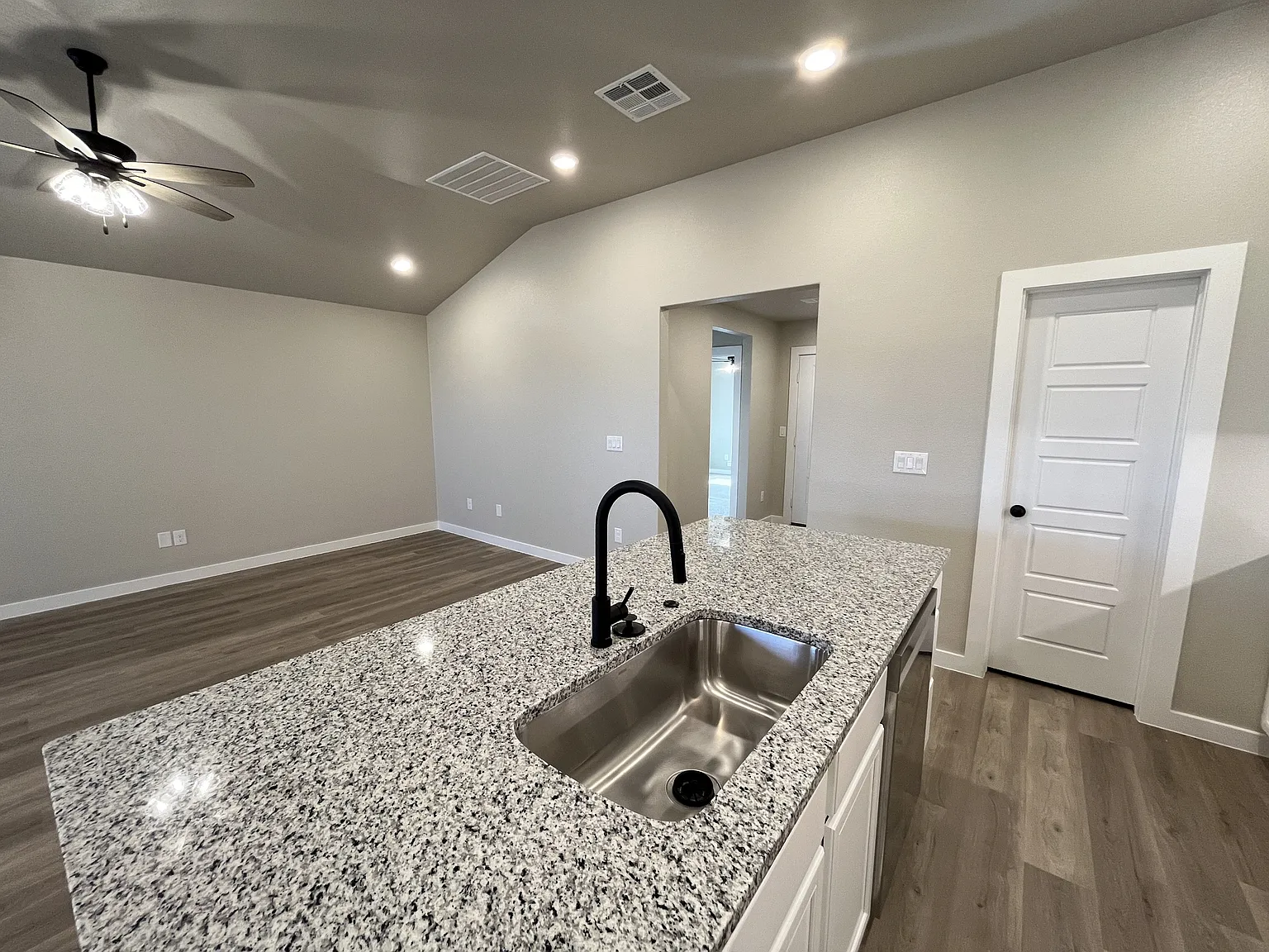 1301 Ross Avenue - 1 — Photo 3