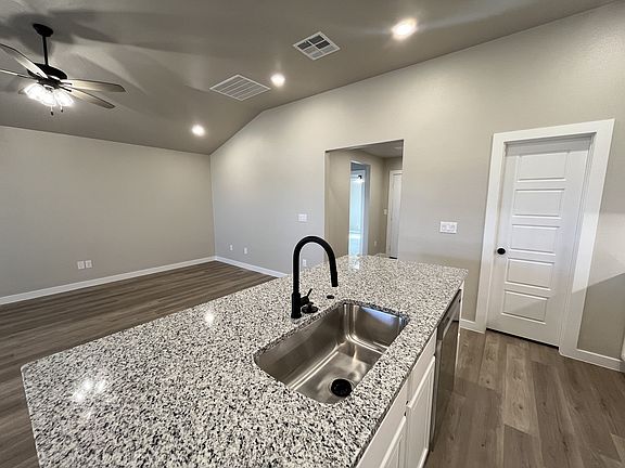 3rd image of 1301 Ross Ave