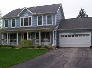 1065 Wilmette Ter, Lake Zurich, IL 60047