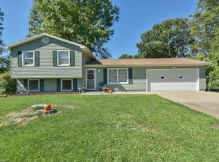 1212 N Four Mile Run Rd, Youngstown, OH 44515