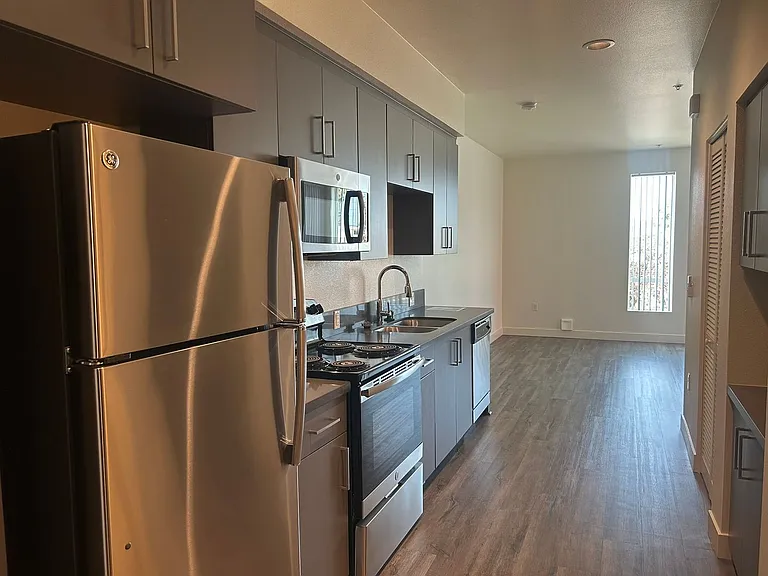 Mission Lofts — Photo 36