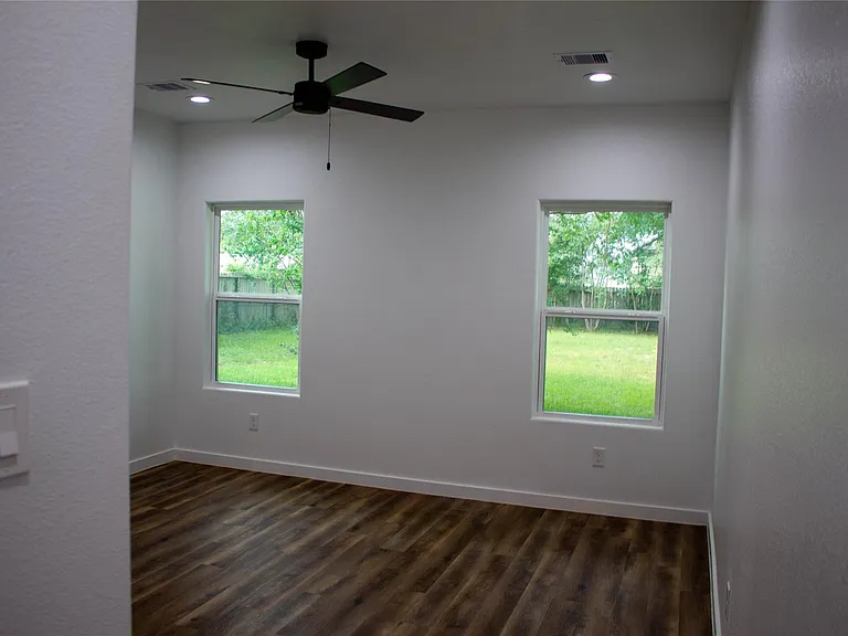 106 Runnels St #B — Photo 16
