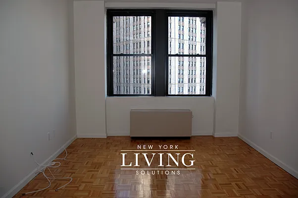 Rented by NY Living Solutions | media 17