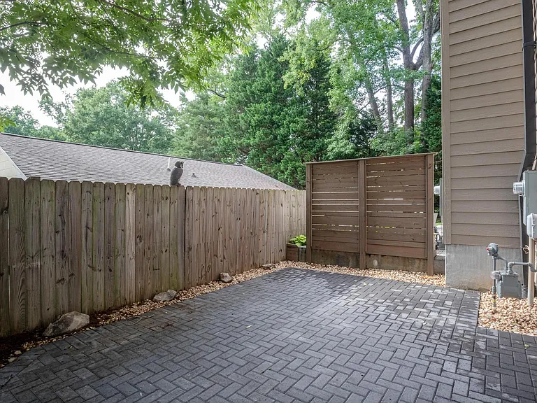 208 Asher Springs Cir #1 — Photo 38