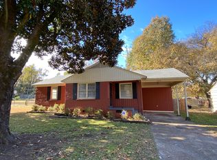 3275 Aden St, Memphis, TN 38127