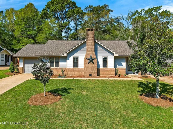 12433 Red Fox Dr, Gulfport, MS 39503