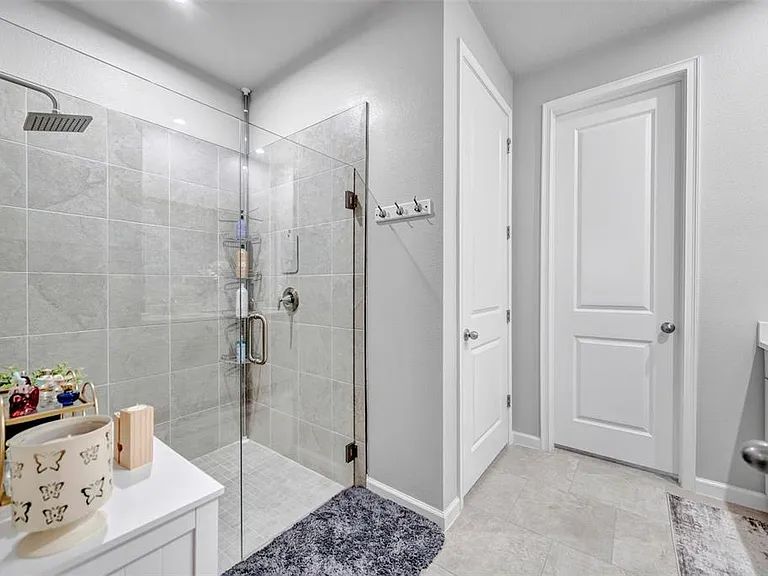 5886 Timberdale Ave — Photo 24