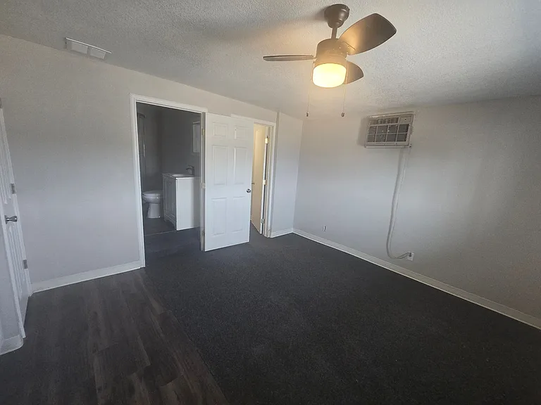 400 Santa Fe Dr #13 — Photo 4