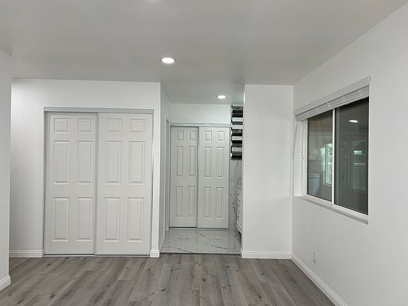 5th image of 8892 Covina St