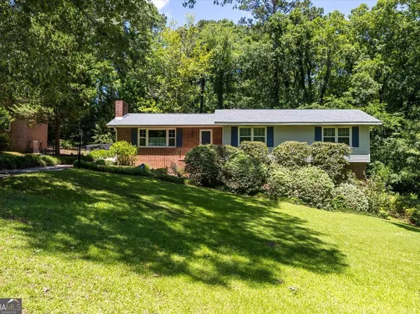 3015 Clairmont Ave, Macon, GA 31204