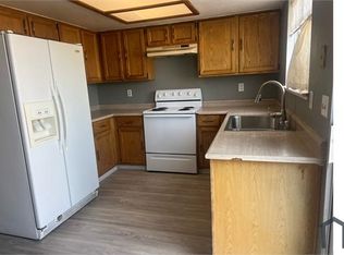 2112 Comet Ave APT E, North Las Vegas, NV 89030