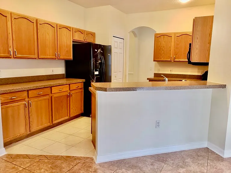 2483 Huron Cir — Photo 14