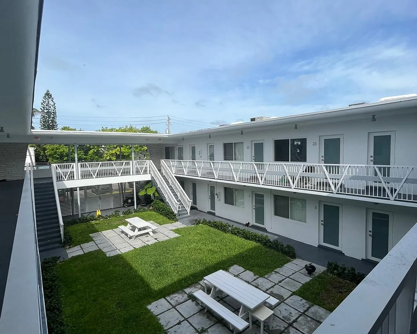 Stylish Ground Floor Courtyard Unit Now Available — Photo 3