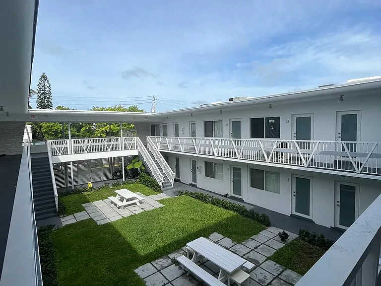 7291 Gary Ave #9 — Photo 3
