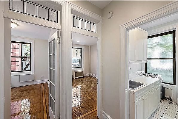 1st image of 169 E 88th St #2