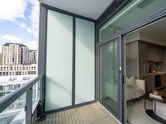 5th image of 6 Greenbriar Rd #1008