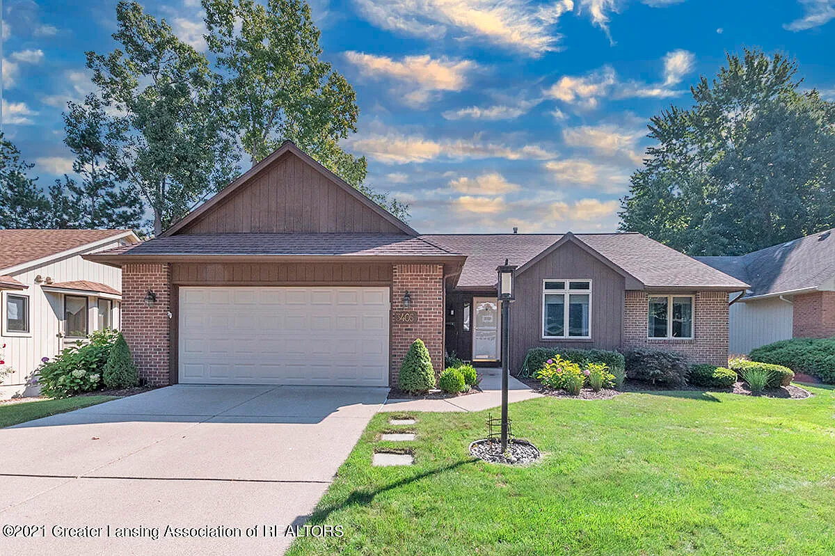 3405 Oakmont Dr photo 1