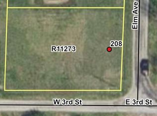 208 Elm Ave, Altamont, KS 67330