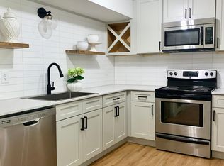 1483 Theresa Dr UNIT B, Charleston, SC 29412
