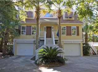 25 Edgewater Aly, Isle Of Palms, SC 29451