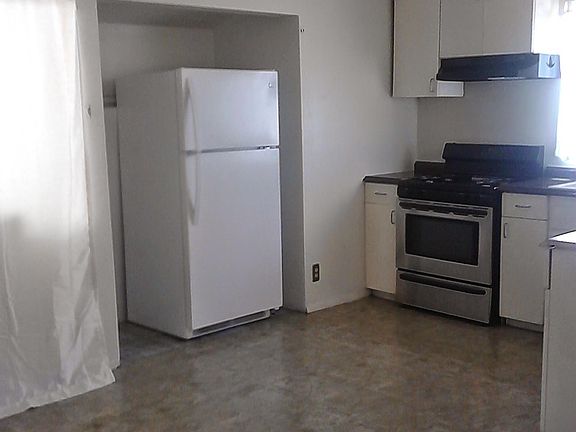 3rd image of 1835 1/2 N Avenue 53