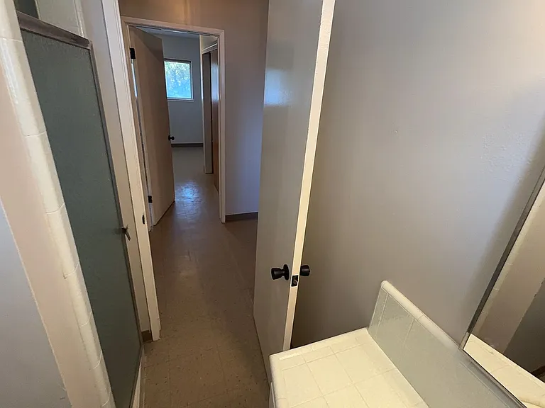 11586 S Smith Ave — Photo 13
