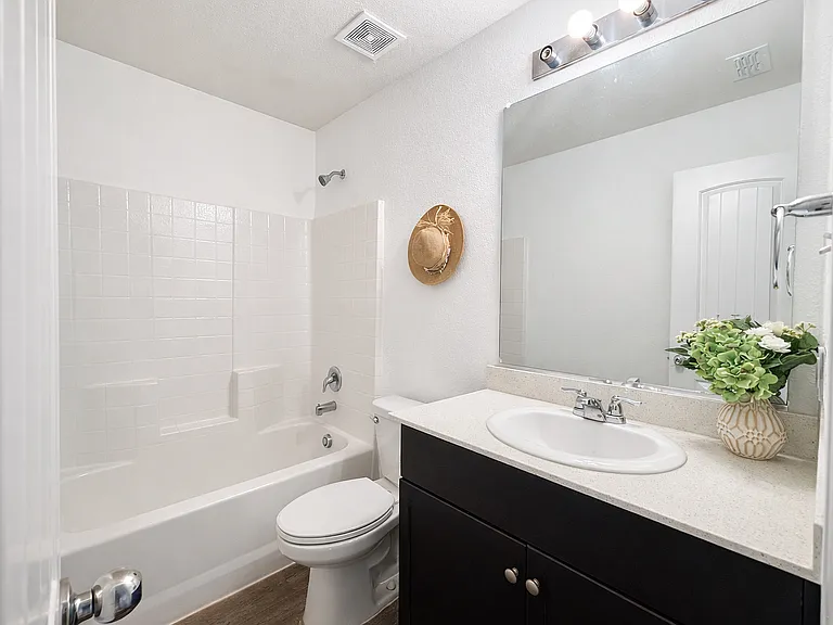 1614 Westfall Dr — Photo 18
