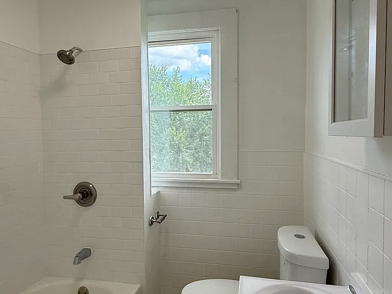 536 N Garfield Ave #536 — Photo 11