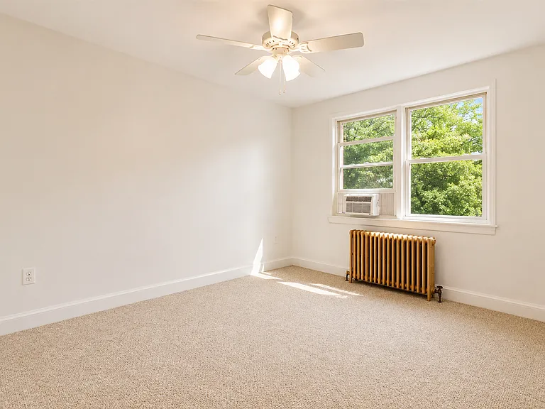 3937 S St SE #108 — Photo 9