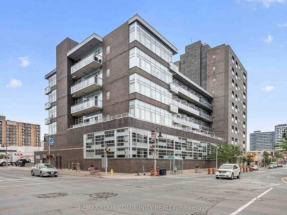 1st image of 44 Bond St W #101