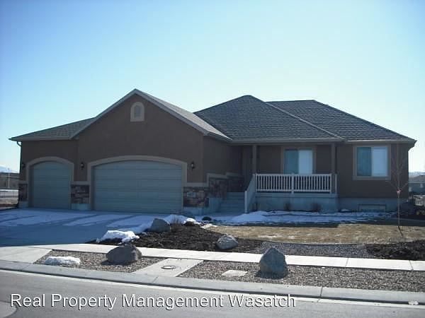 1st image of 6827 W Meadow Farm Dr