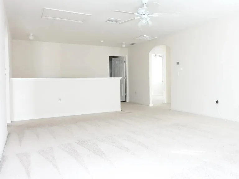 1014 Musgrass Cir — Photo 11