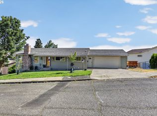 713 E 21st Pl, The Dalles, OR 97058
