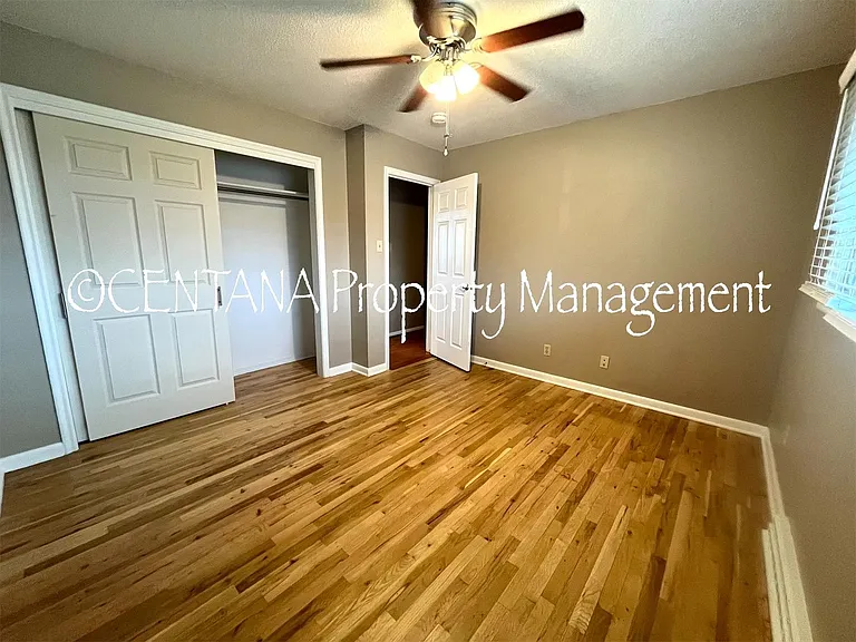 3410 Saint Ann St — Photo 9