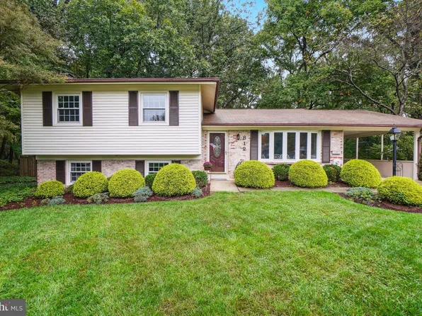 812 Crystal Ct, Gaithersburg, MD 20878