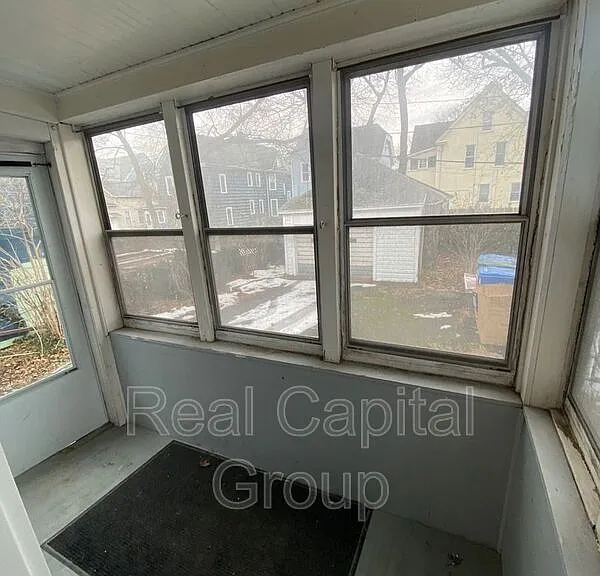 26 Edmonds St — Photo 2