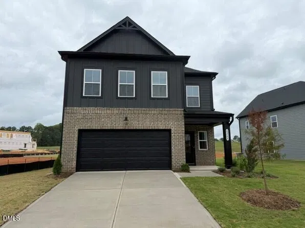 4238 Avaruth Ln #131, Fuquay Varina, NC 27526