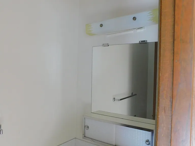 540 N Pine St #13 — Photo 5