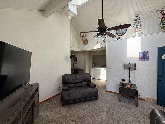 3rd image of 2905 Pinard St