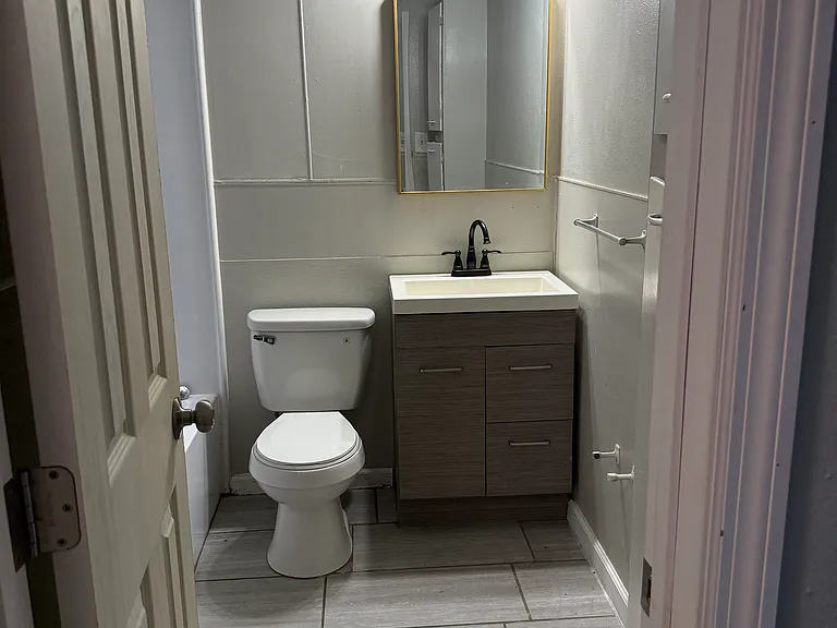 4114 Blue Spring Rd NW — Photo 2