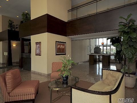 3rd image of 2540 Shore Blvd APT Lf
