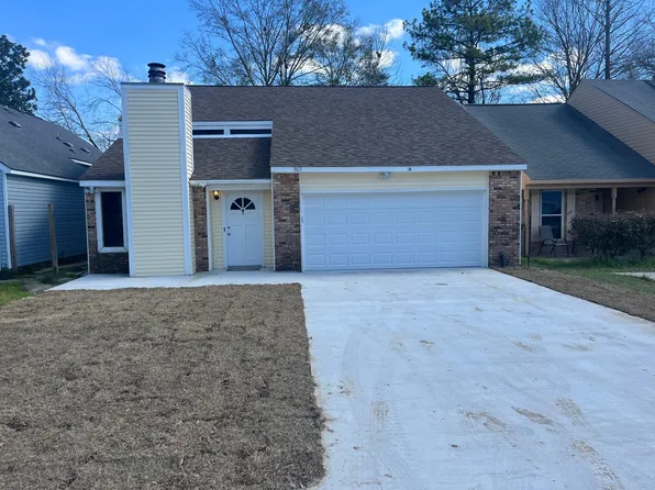 365 Highland Creek Pkwy, Baton Rouge, LA 70808
