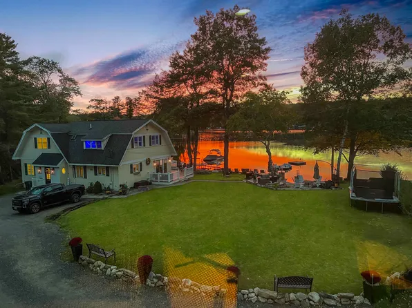 29-31 Walkeys Road, Windham, NH 03087