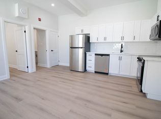 53 Ontario Rd #1-BEDROOM, Welland, ON L3B5C2