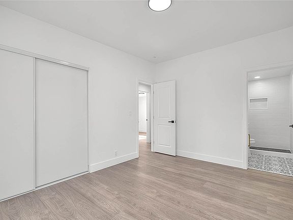 4th image of 4472 Forest St