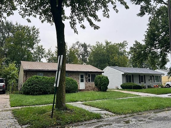 3rd image of 14046 S Lydia Ave