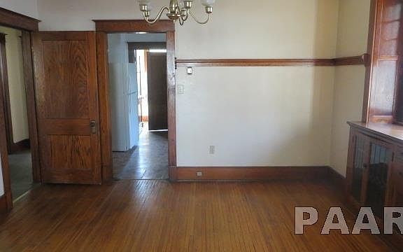 5th image of 1402 NE Madison Ave