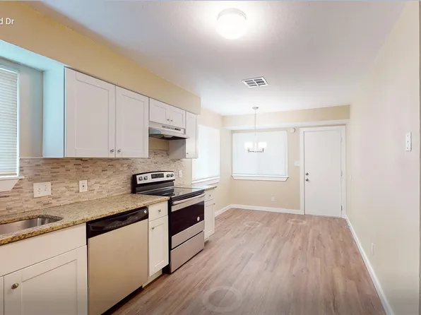 900 Fieldwood Dr, Austin, TX 78758