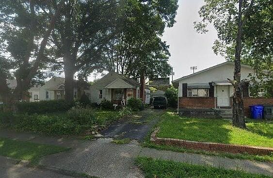 3rd image of 281 S Weyant Ave